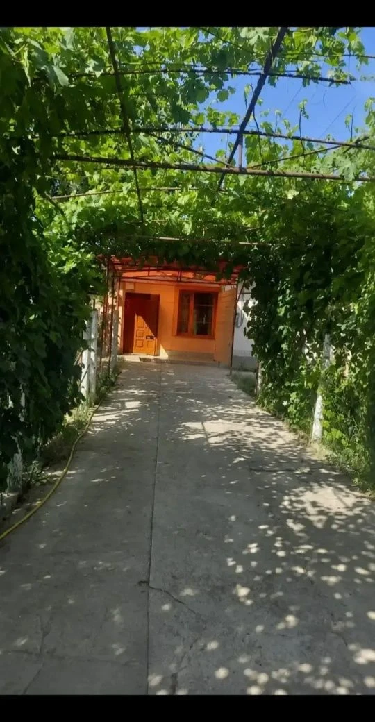 Sale of a cozy house in Lelekovka