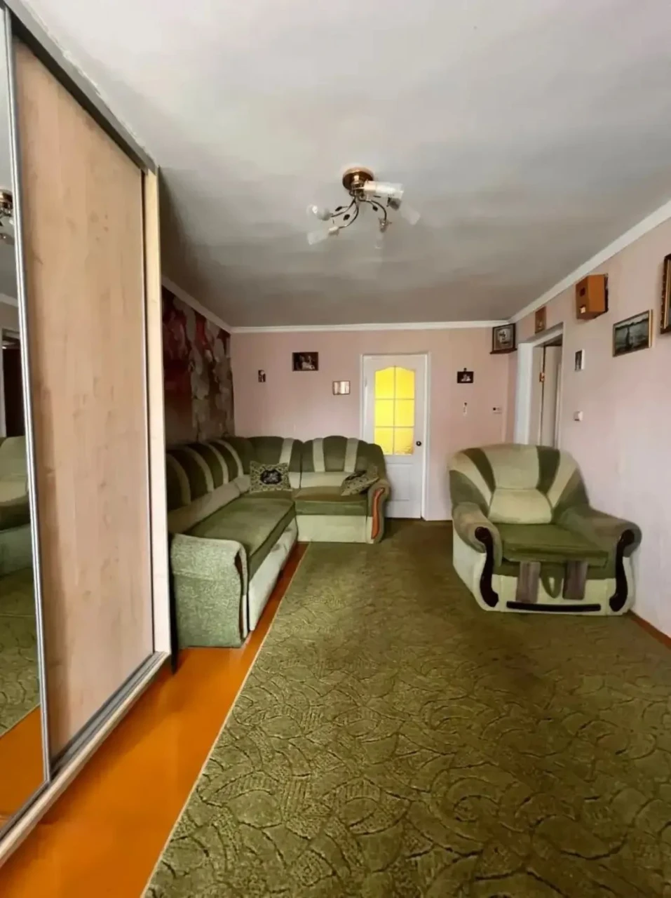 Sale of a cozy house in Lelekovka