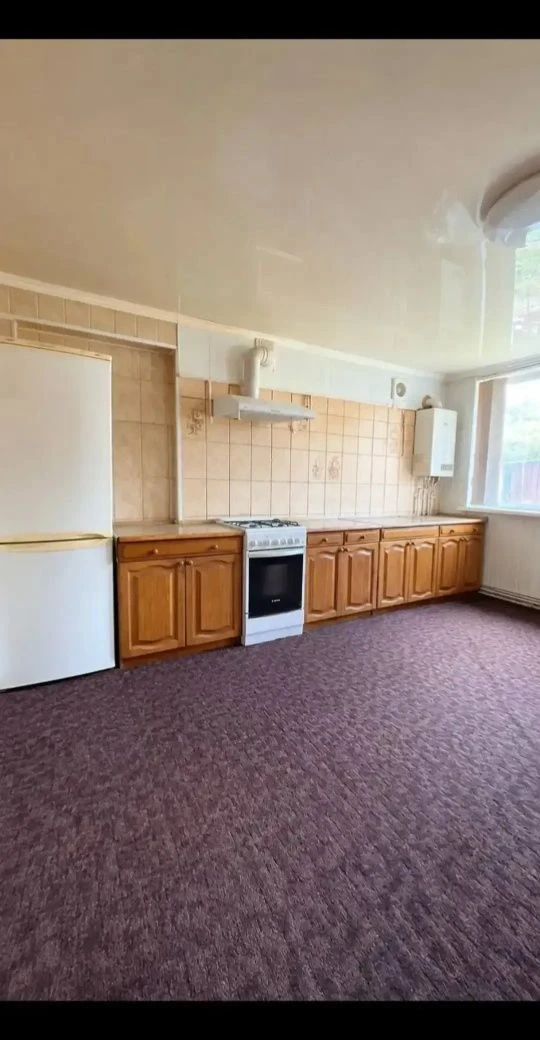 Sale of a cozy house in Lelekovka