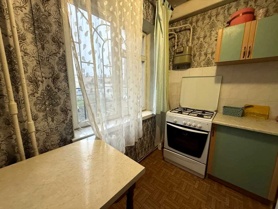 Apartment. Kyiv, Heroes of Azov Street.
