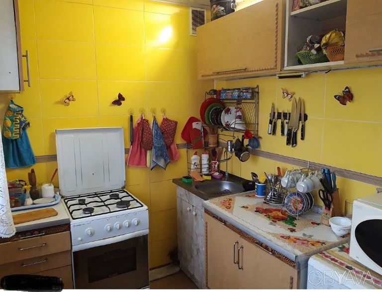 Продаж 2-кімнатній квартири, вул. Воскресенська, 42А (вул. Перова)