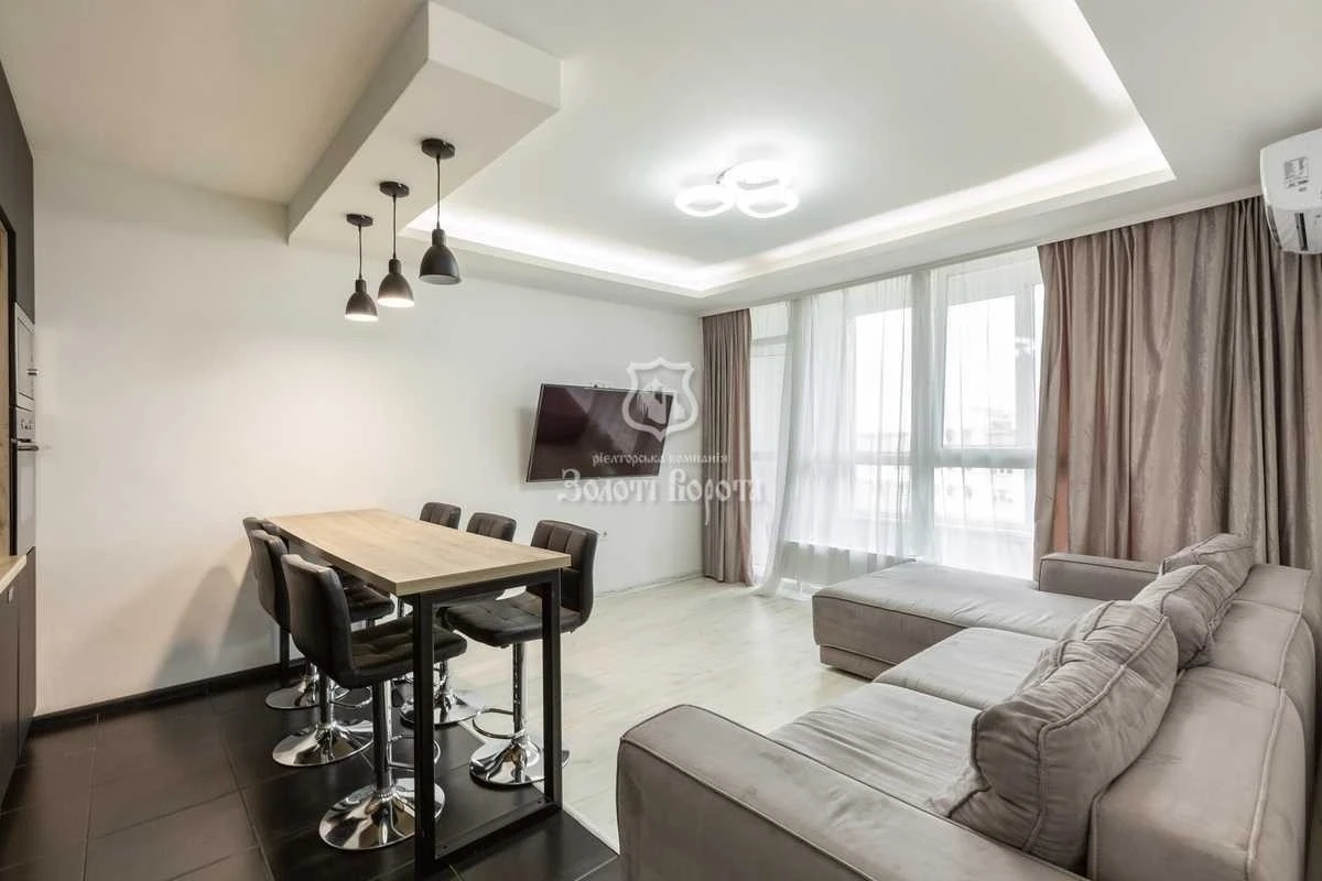 Продаж 3-кімнатної квартири 81.3 м², Правди просп., 41А