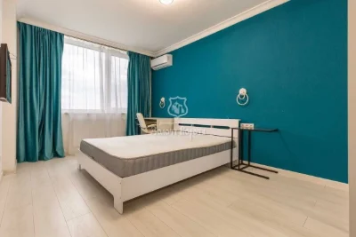 Продаж 3-кімнатної квартири 81.3 м², Правди просп., 41А