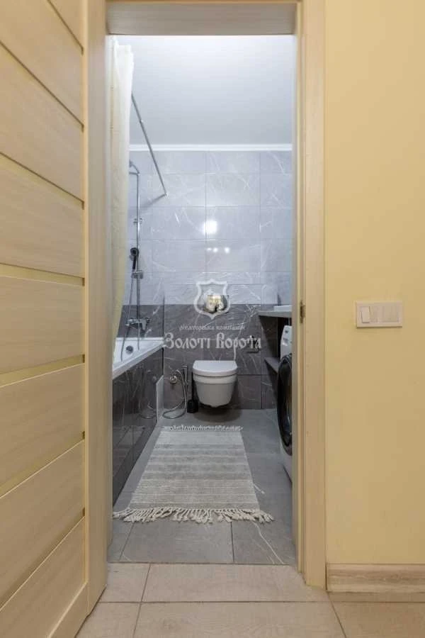 Продаж 3-кімнатної квартири 81.3 м², Правди просп., 41А