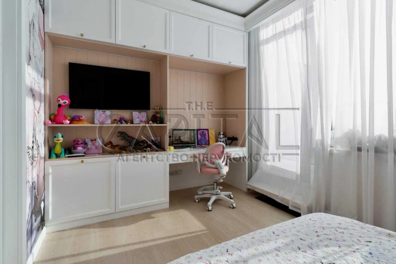 Продаж / Квартира / 137 м² / ЖК Seven / Дарницкий район