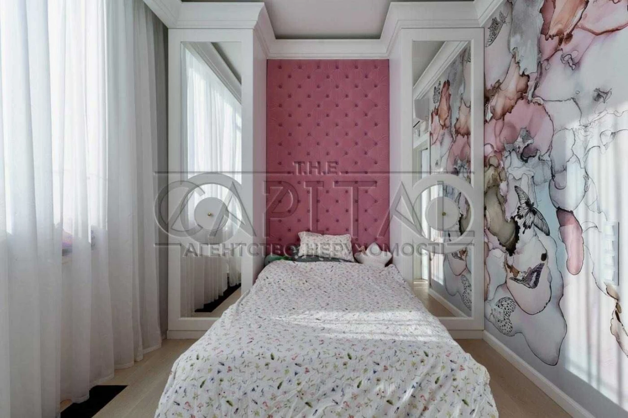 Продаж / Квартира / 137 м² / ЖК Seven / Дарницкий район