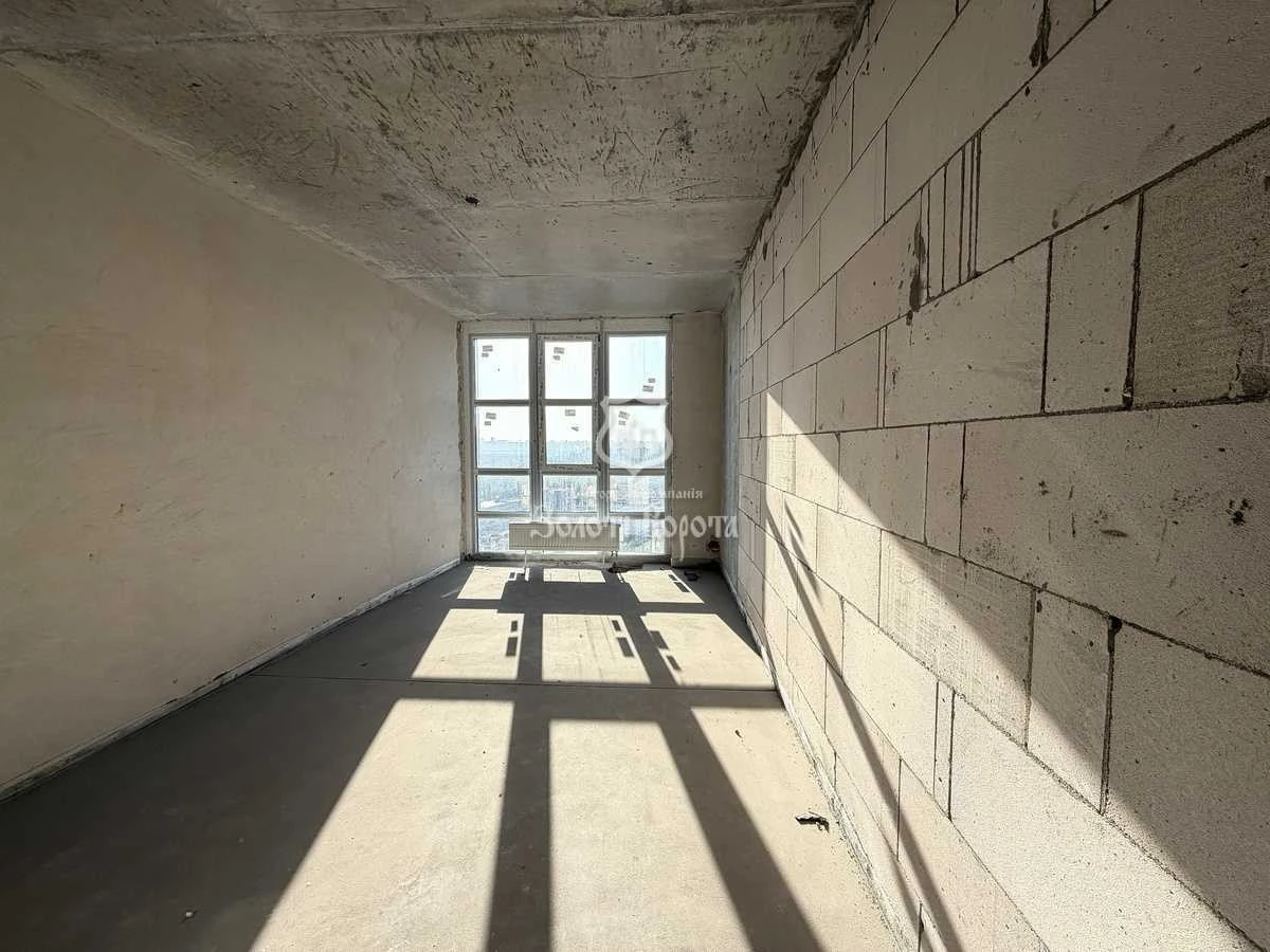 Sale of a 1-bedroom apartment 43.9 sq m, Volodymyr Brozka st.