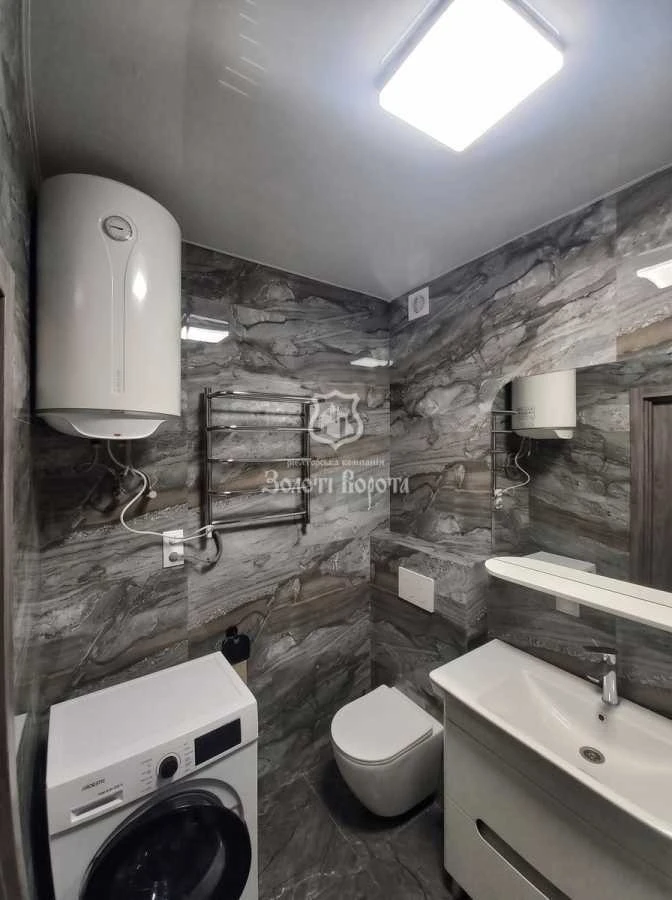 Продаж 1-кімнатної квартири 50,8 м², вулиця Олеся Бабія, Бердн