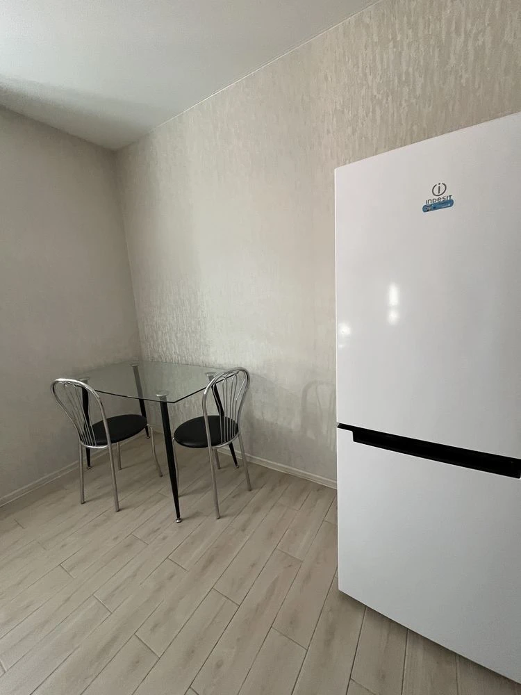 Продам ЖК Счастливый с ремонтом