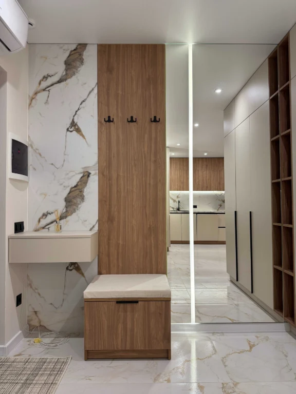 Spacious 1-bedroom apartment with modern renovation