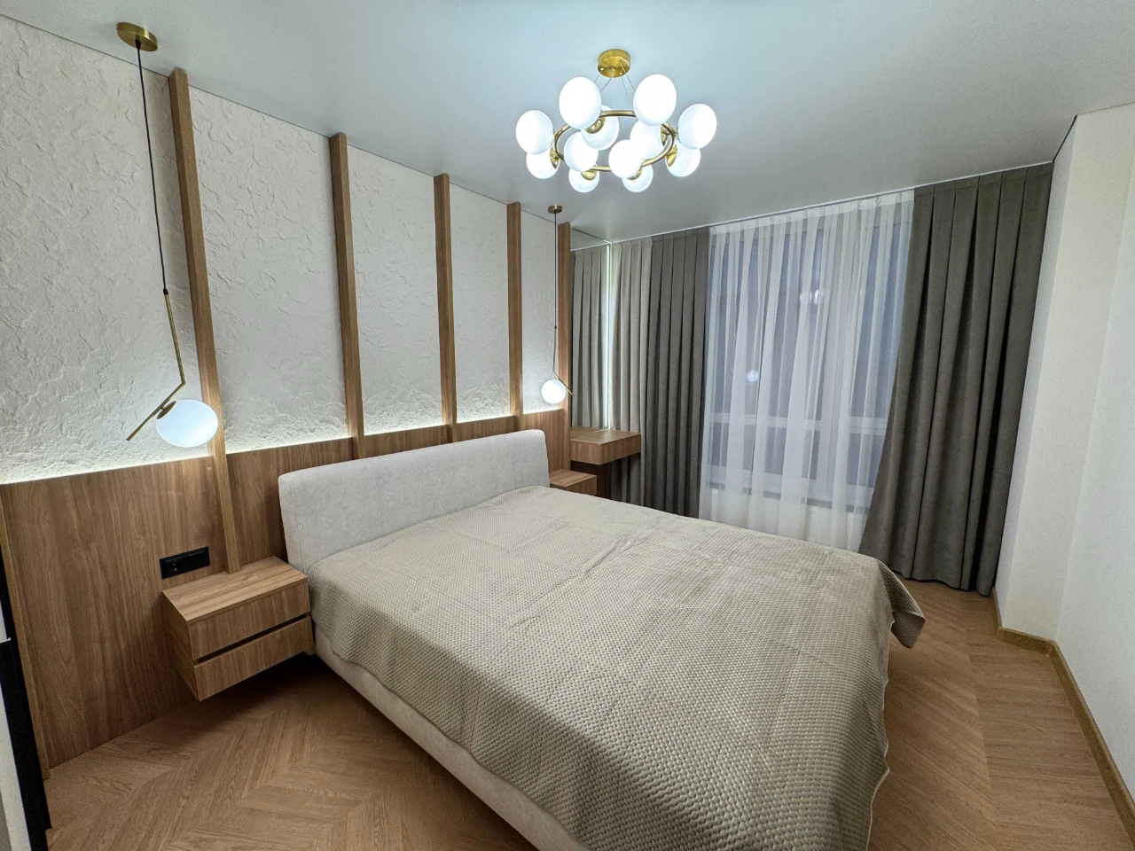 Spacious 1-bedroom apartment with modern renovation