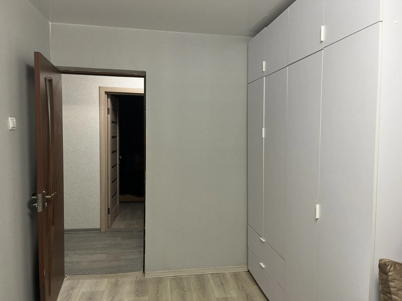 Продам 2-комнатную квартиру