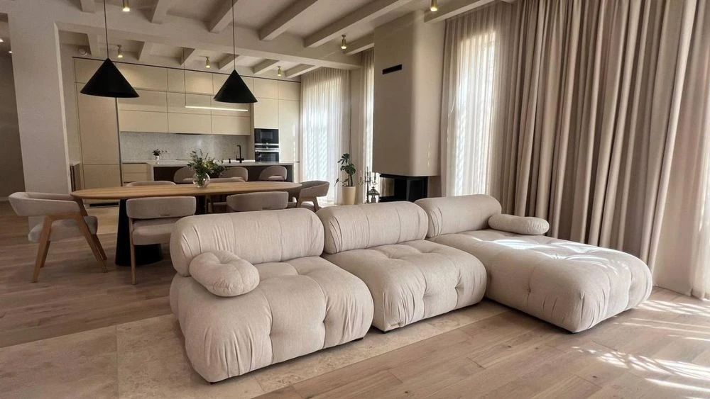 Sale of a NEW HOUSE on the 12th floor. B. Fontana, 220m²