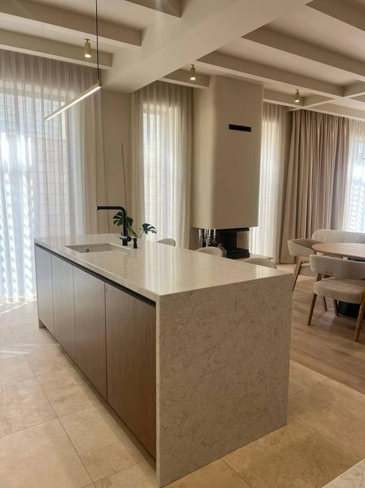 Sale of a NEW HOUSE on the 12th floor. B. Fontana, 220m²