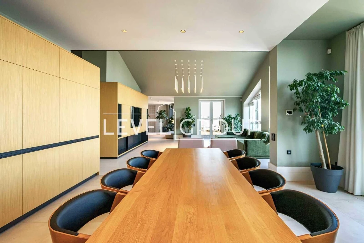 Penthouse with a private terrace in the "Kwartet" residential complex