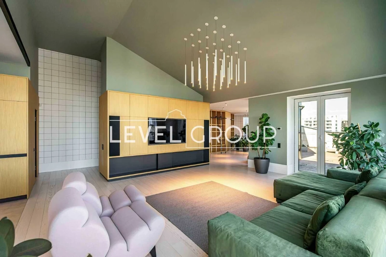 Penthouse with a private terrace in the "Kwartet" residential complex