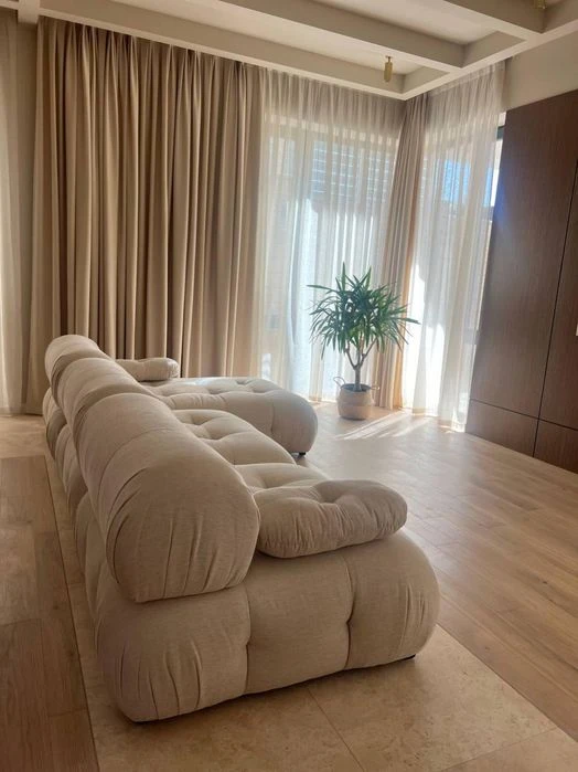 Sale of a NEW HOUSE on the 12th floor. B. Fontana, 220m²