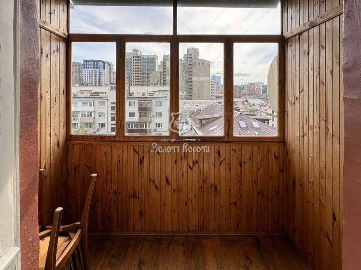 Продаж 3-кімнатної квартири 70 м², Предславинська вул., 26А