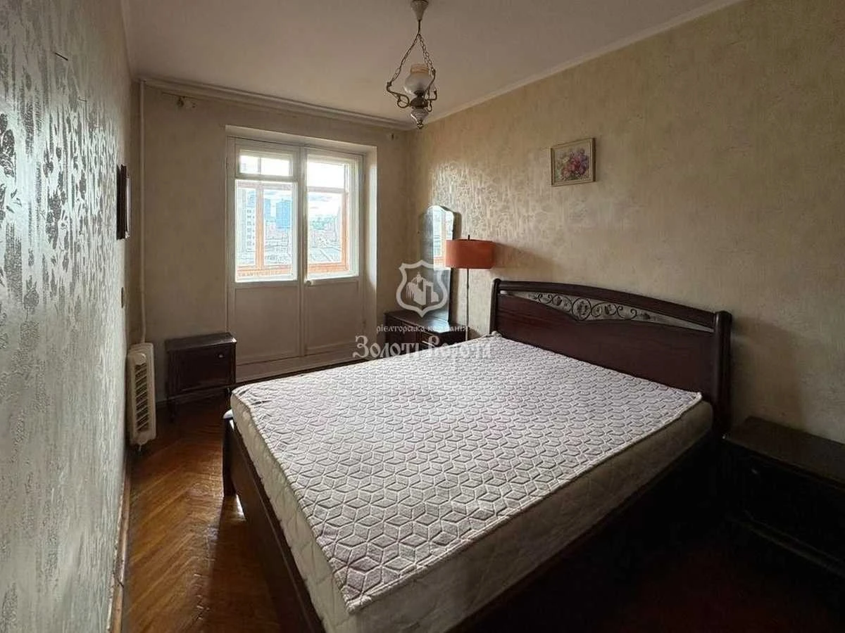 Продаж 3-кімнатної квартири 70 м², Предславинська вул., 26А