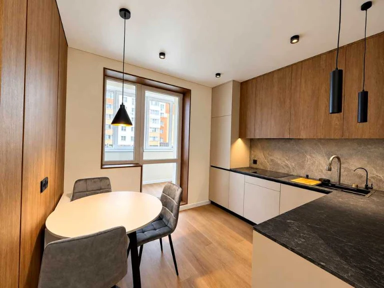 Apartment. Mira Street, Kharkiv
