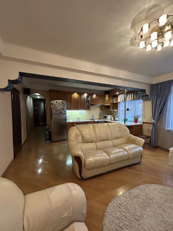 Selling Comfort, Space, and Cozy