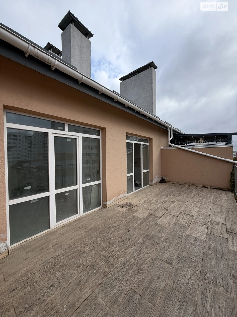 Apartment for Sale - Holosko