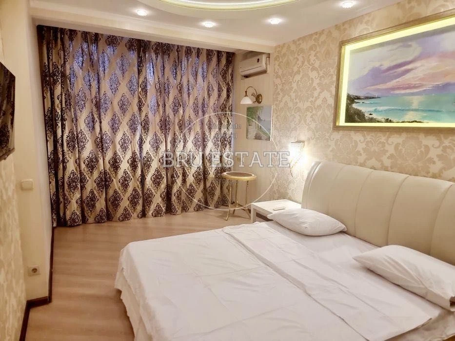 Sale of 2-room apartment, Oskorky, Renovation, Building monolithic, medium