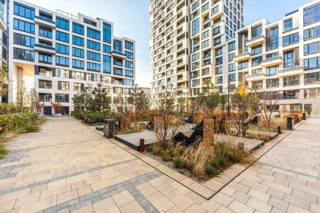 Продаж квартири в інноваційному ЖК, 75 м²