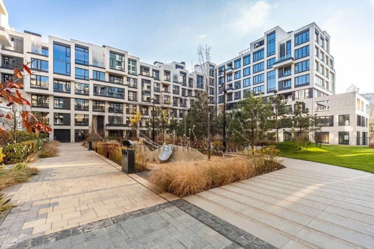 Продаж квартири в інноваційному ЖК, 75 м²