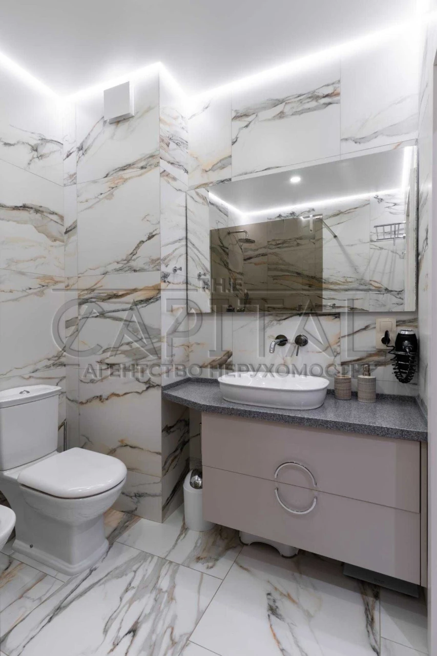 Продаж якісної квартири 85 м² в ЖК "Зарічний", Осокорська, 2а