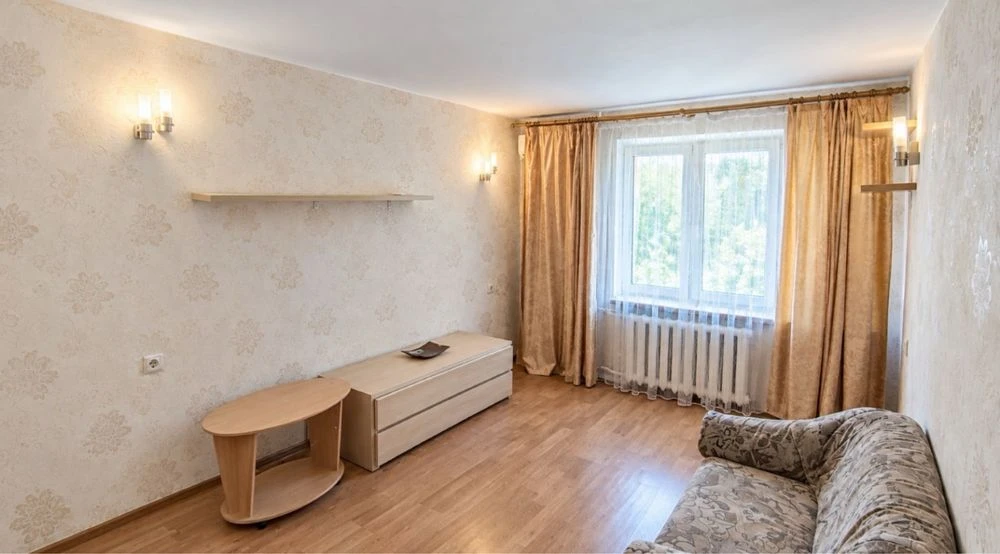 3-bedroom apartment in Cheremushki | Brick building | State property