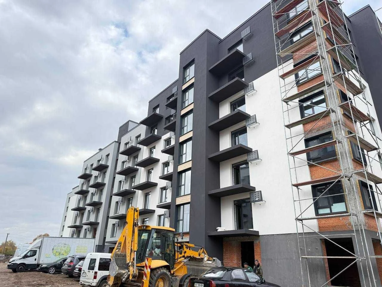 Cozy 1-bedroom apartment in the ЖК Містечко Південне residential complex