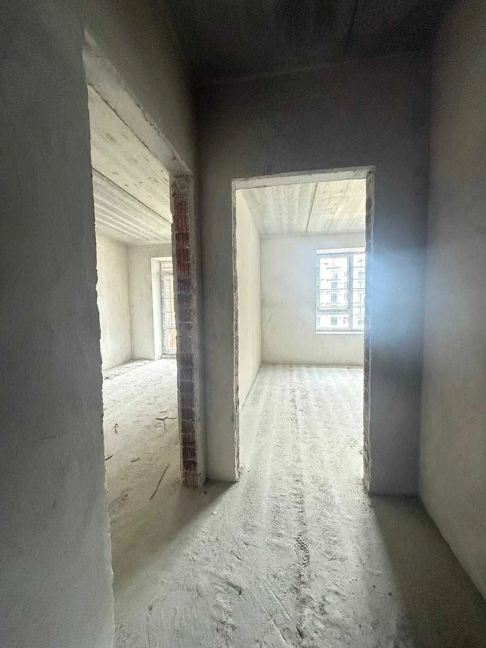 Cozy 1-bedroom apartment in the ЖК Містечко Південне residential complex