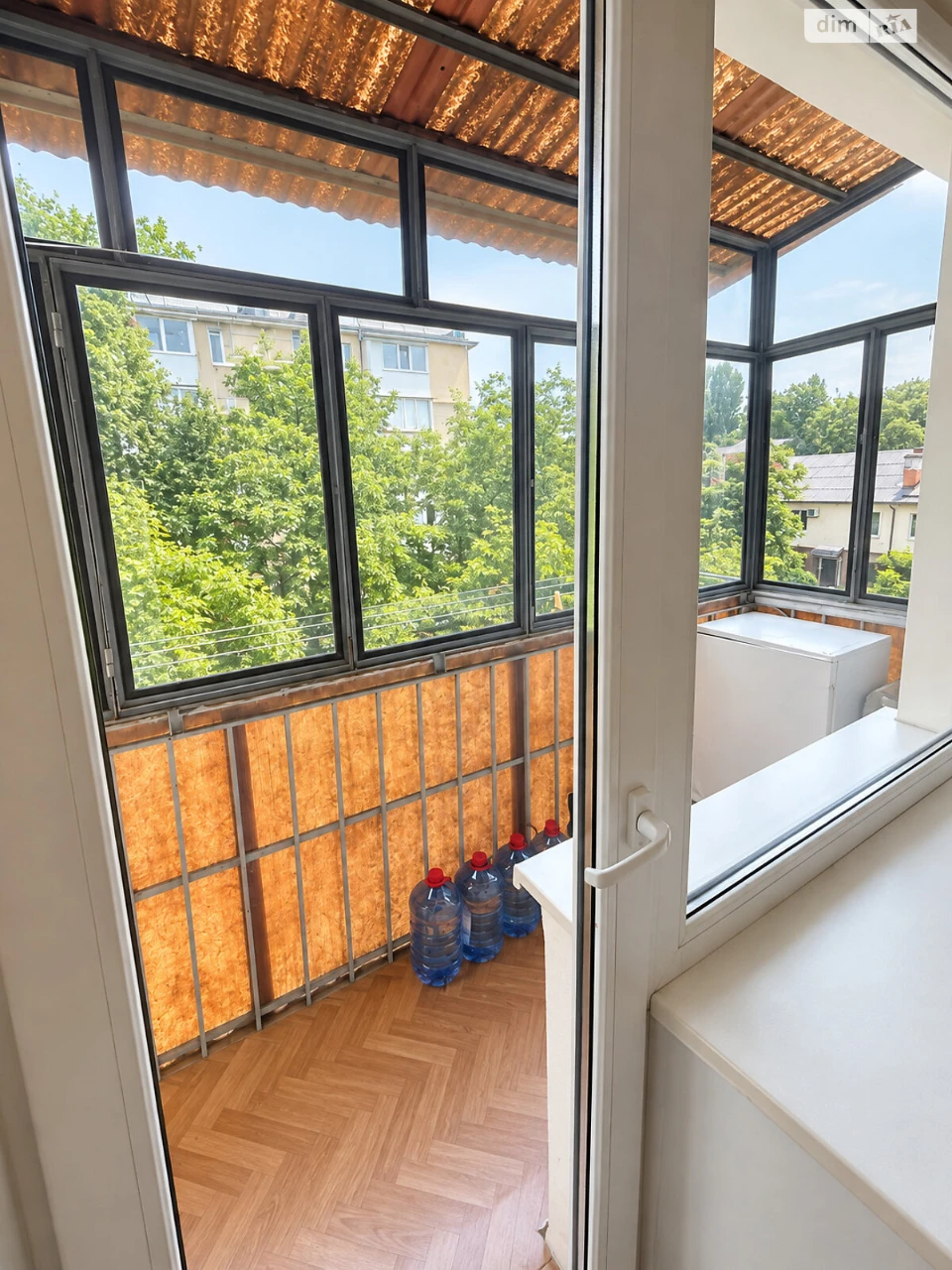Long-Term Rental Apartment, Station