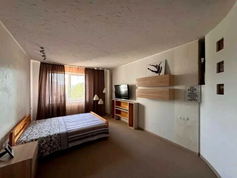 Apartment. Dnipro, Bratev Gorobtsev Street