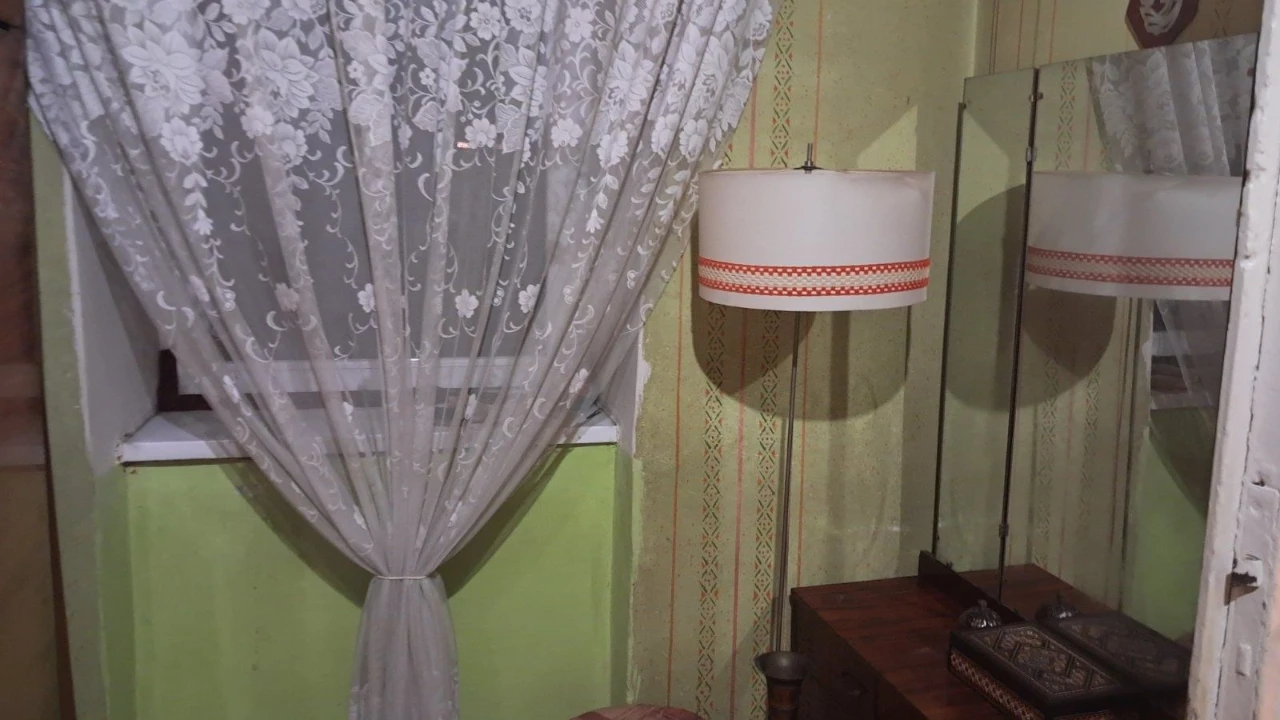 For Sale: 2-room apartment with basement on Kulisha Street FROM OWNER