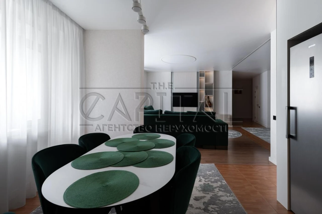 Простора 3к квартира 114м2/16 поверх, Дарницький р-н, вул. Д