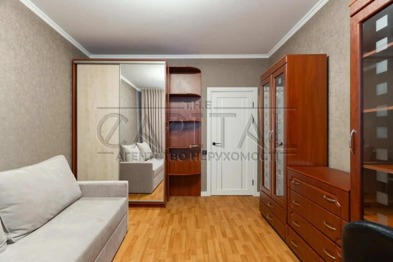 Простора 3к квартира 114м2/16 поверх, Дарницький р-н, вул. Д