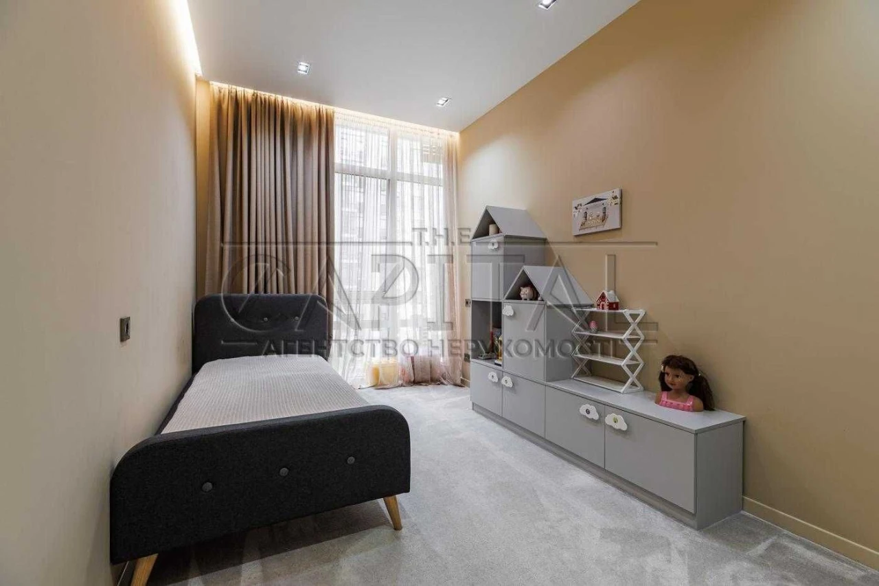 Продаж квартири в ЖК Бульвар Фонтанів, 5-й поверх, 89м2, Печ
