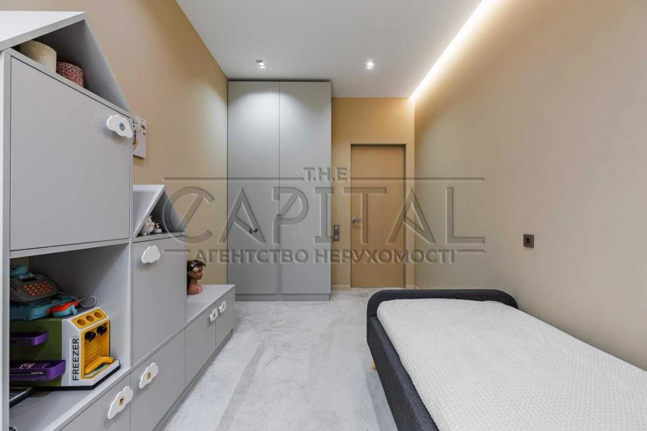 Продаж квартири в ЖК Бульвар Фонтанів, 5-й поверх, 89м2, Печ