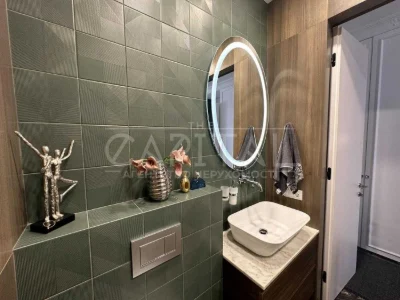 Apartment for sale with a terrace in the Greenville residential complex in the Pechersk district, 115 sq m