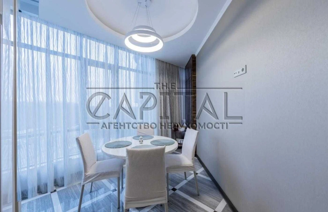 Продаж квартири в преміальному ЖК «PecherSky», 5-й поверх, 1