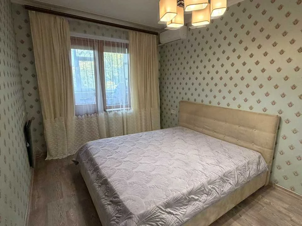 Квартира. Дніпро, Слави бульвар.