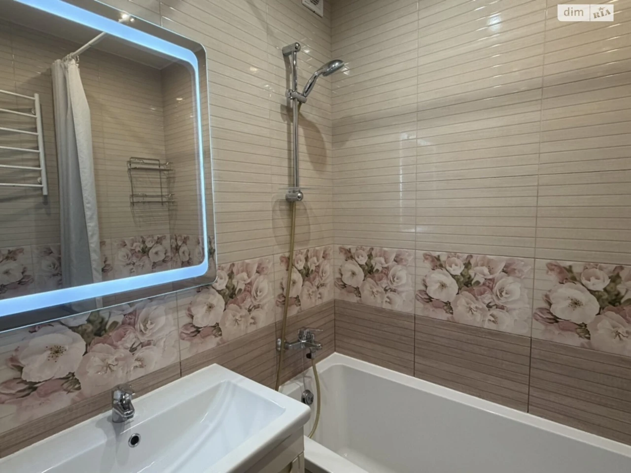 Apartment for Sale - Sokol