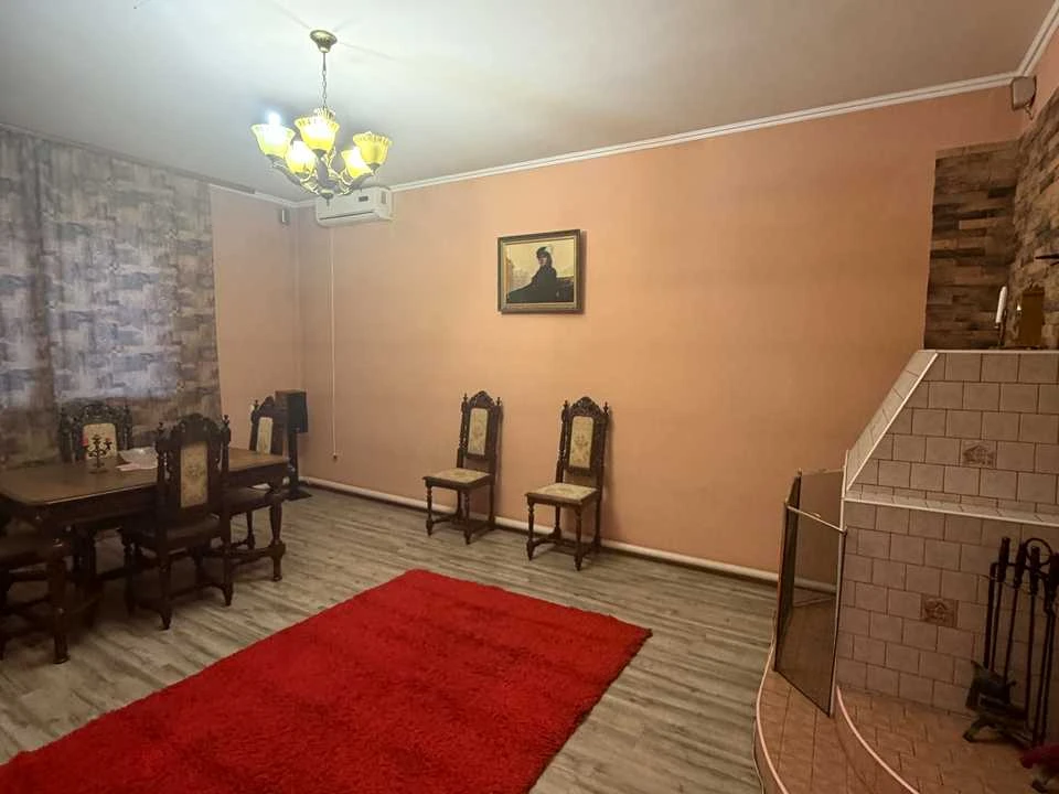 Будинок. Дніпро, Райніса пров.
