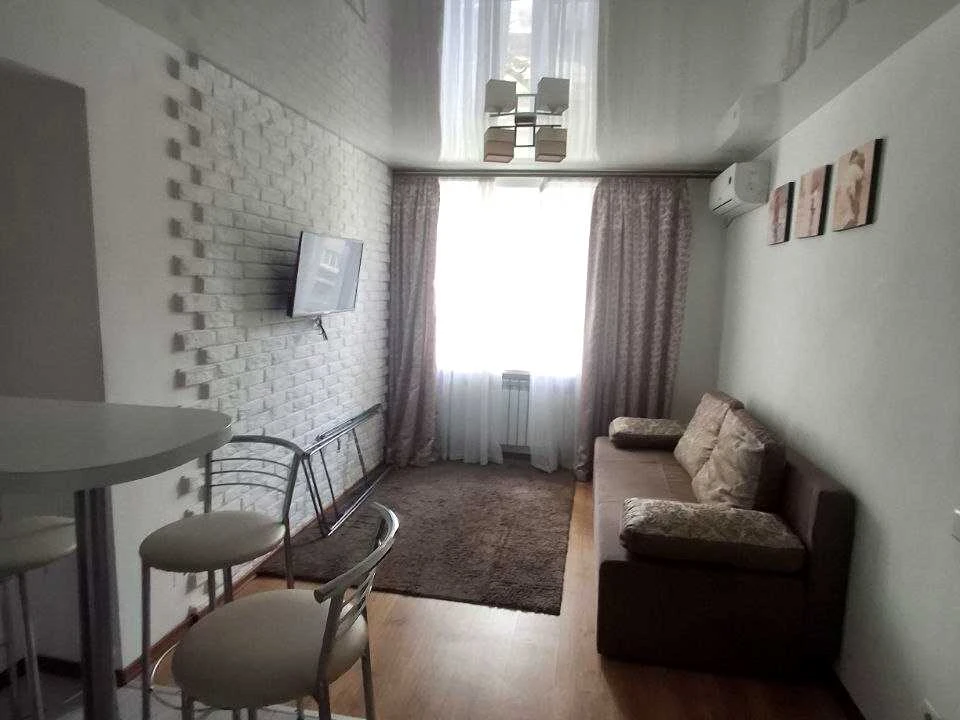 Apartment. Odessa, Mykolaivska Street, вул.