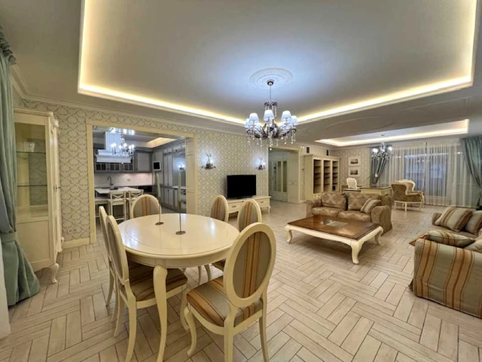 Apartment. Odesa, Usпенська street.