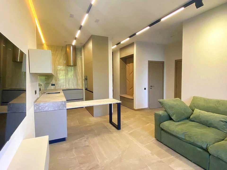Apartment. Odesa, French Boulevard.