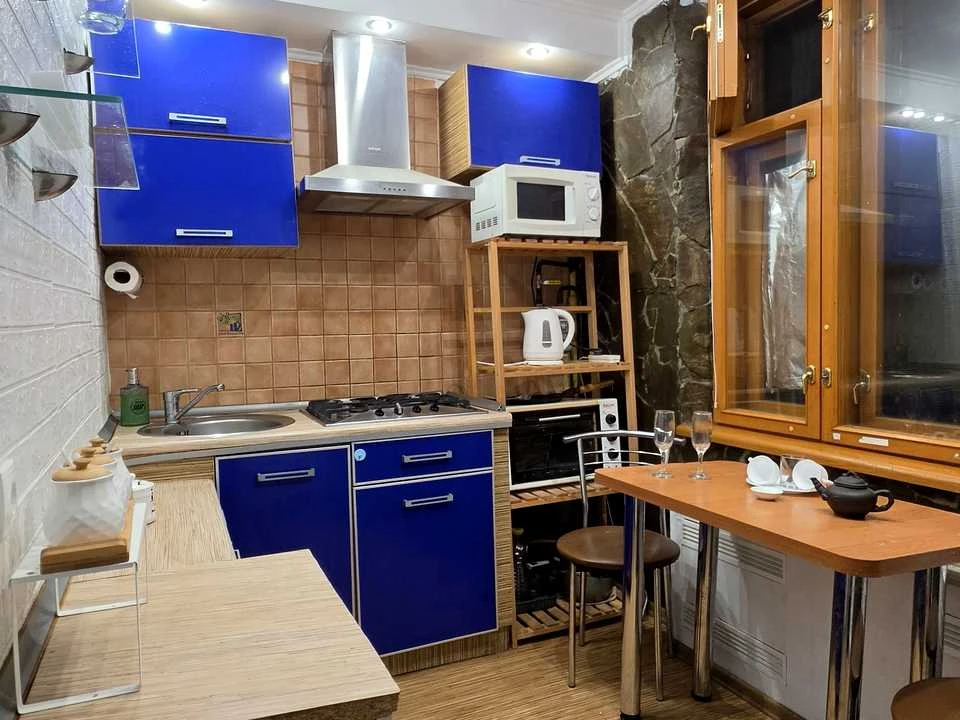 Apartment. Tractor Builders Avenue, Kharkiv
