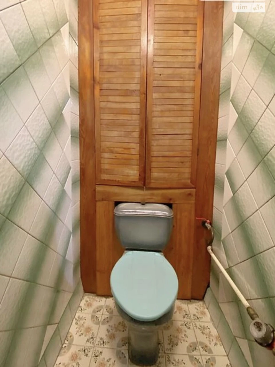 Long-Term Rental Apartment, Poczynki
